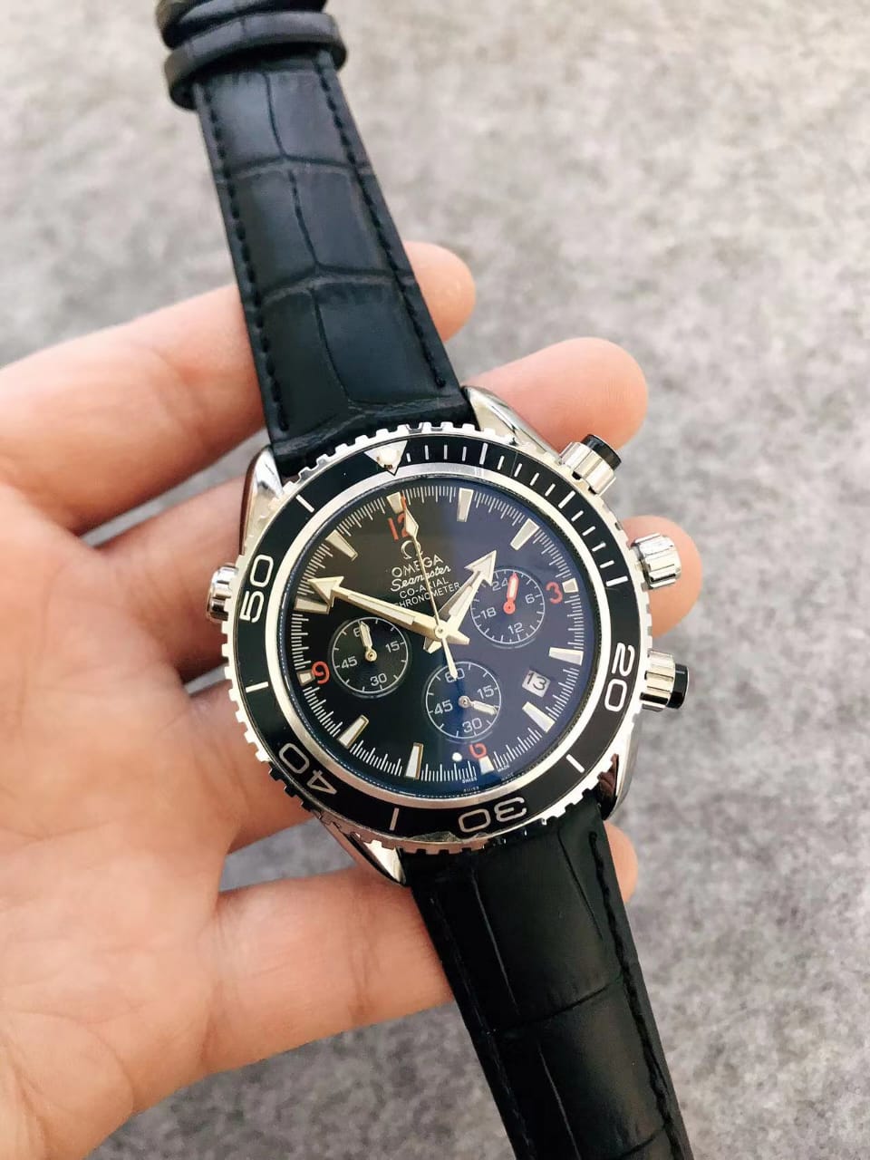 Omeg Semaster Chronographe – Élégance Sportive